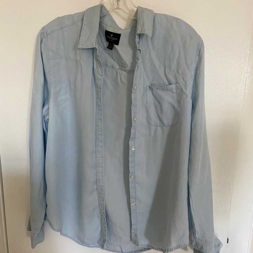 American Eagle Button Down